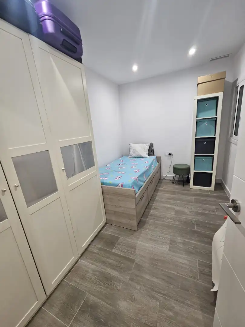Habitación de Piso en venta en Vilanova i la Geltrú con Aire acondicionado y Terraza