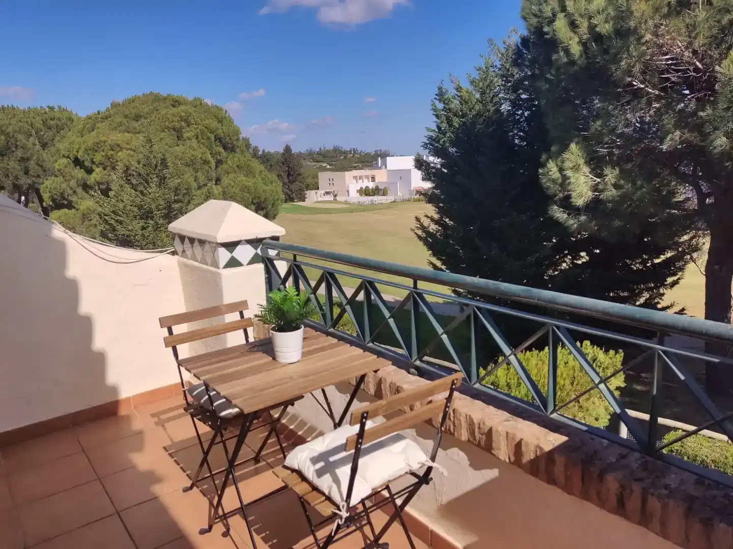 Terrassa de Casa adosada de lloguer en Islantilla amb Aire condicionat, Piscina i Balcó