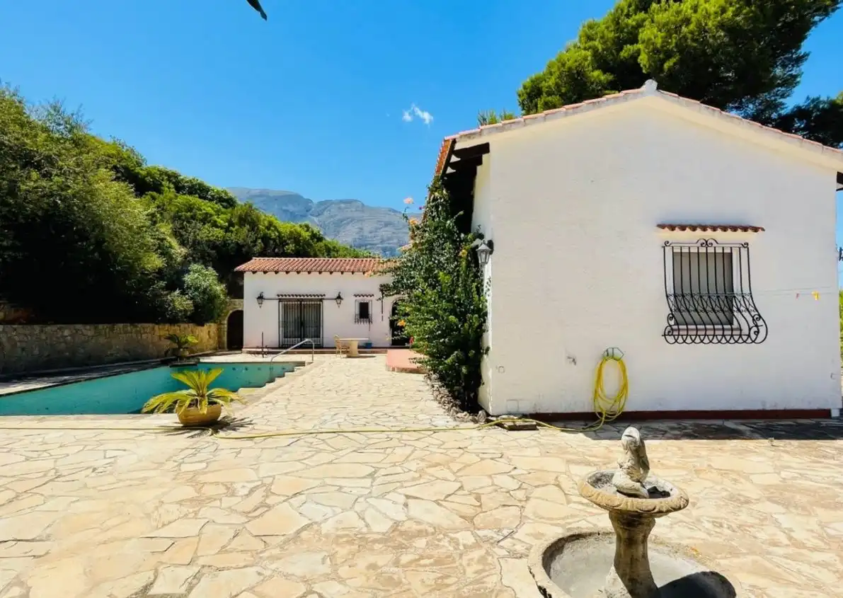 Casa con piscina in vendita a Las Rotas / Les Rotes, imagen 8