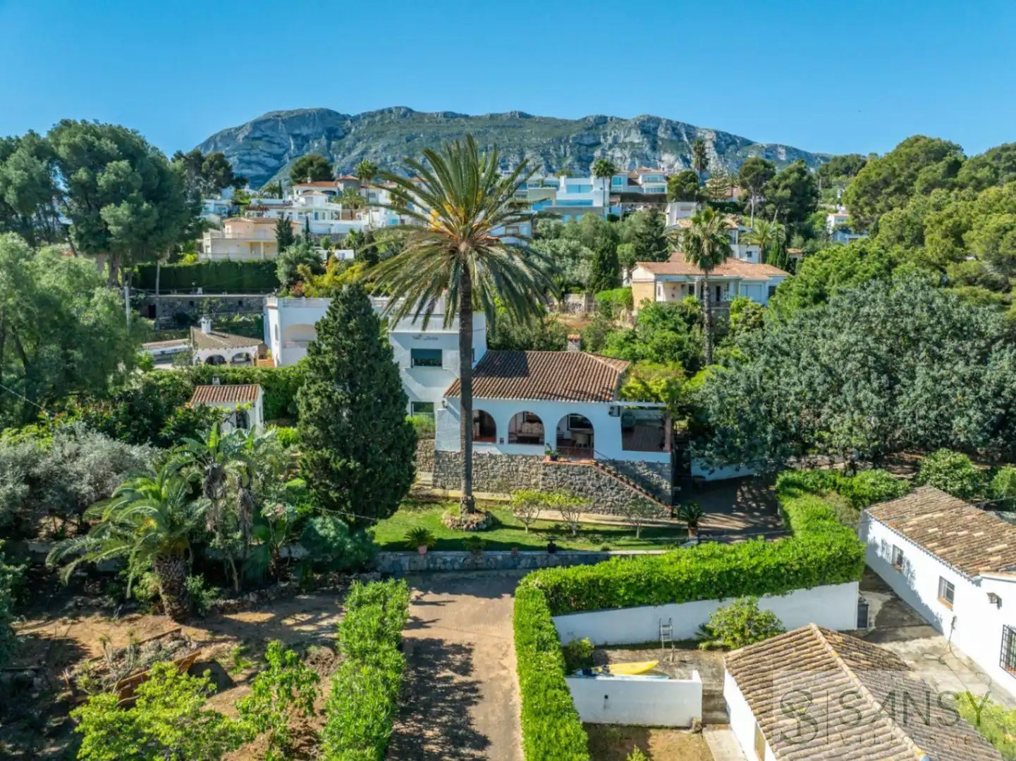 Houses for sale in Las Rotas / Les Rotes