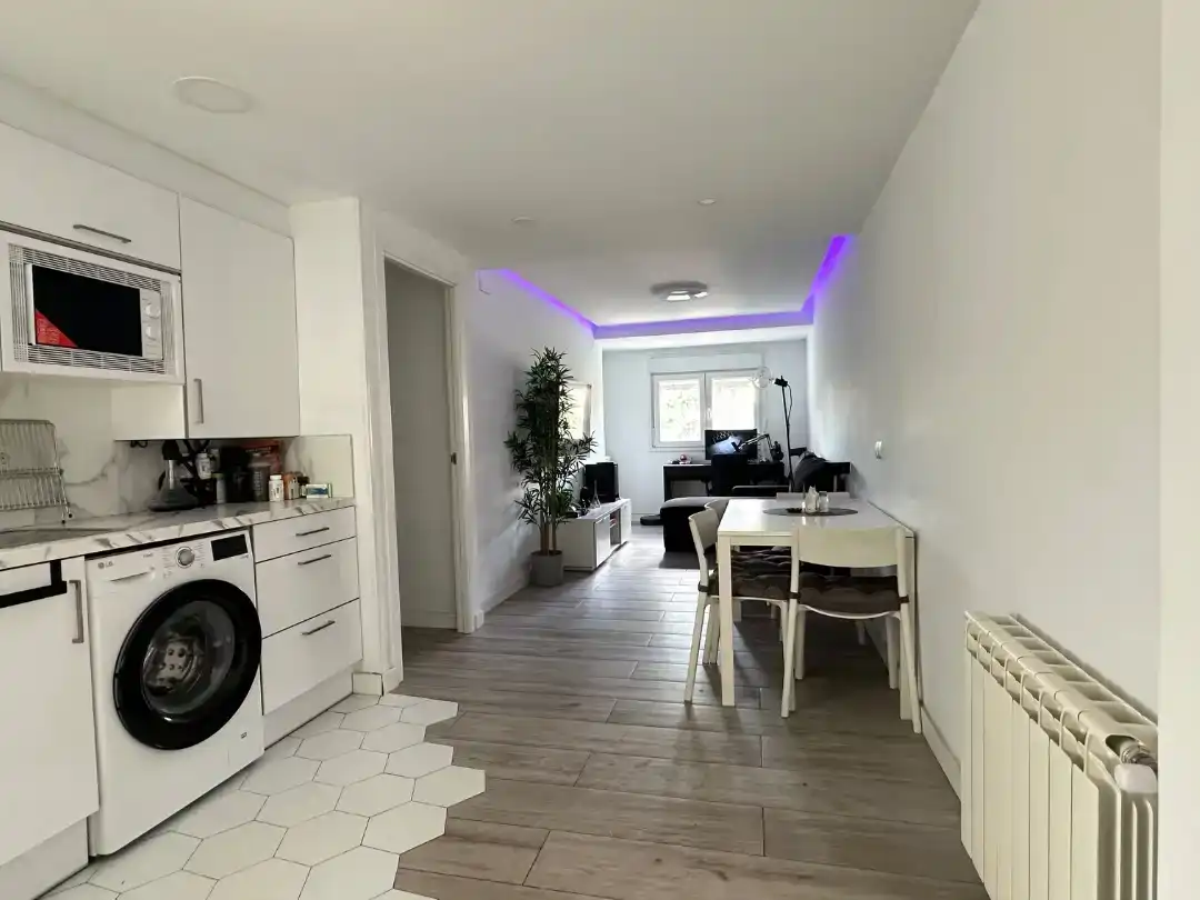 Wohnzimmer von Wohnung zum Verkauf in  Zaragoza Capital mit Balkon