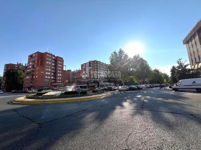 Exterior view of Flat for sale in Fuenlabrada  with Air Conditioner and Terrace