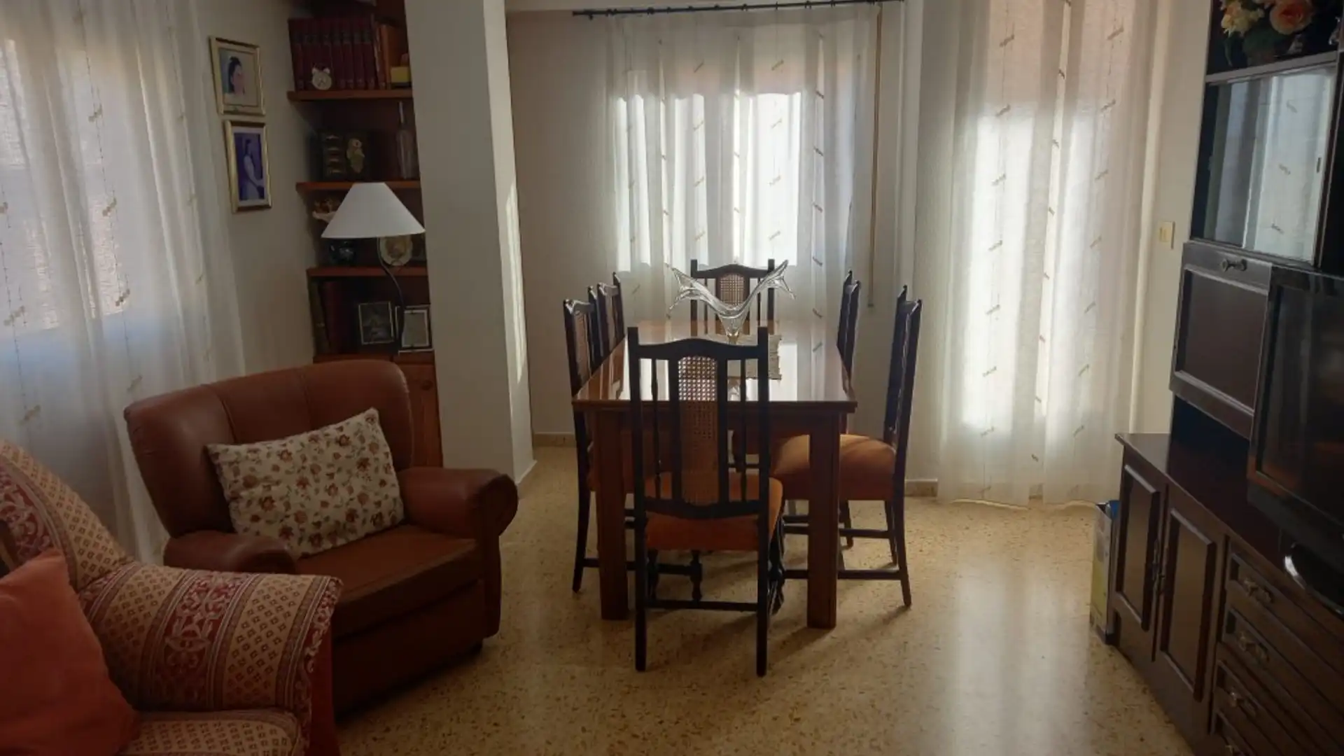 Flat for rent in El Alborgí
