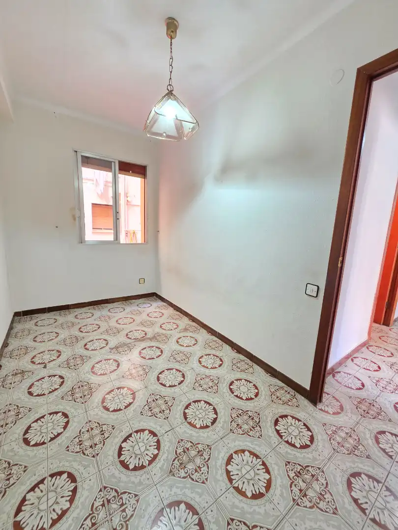Schlafzimmer von Wohnung zum Verkauf in Tarragona mit Klimaanlage, Heizung und Terrasse