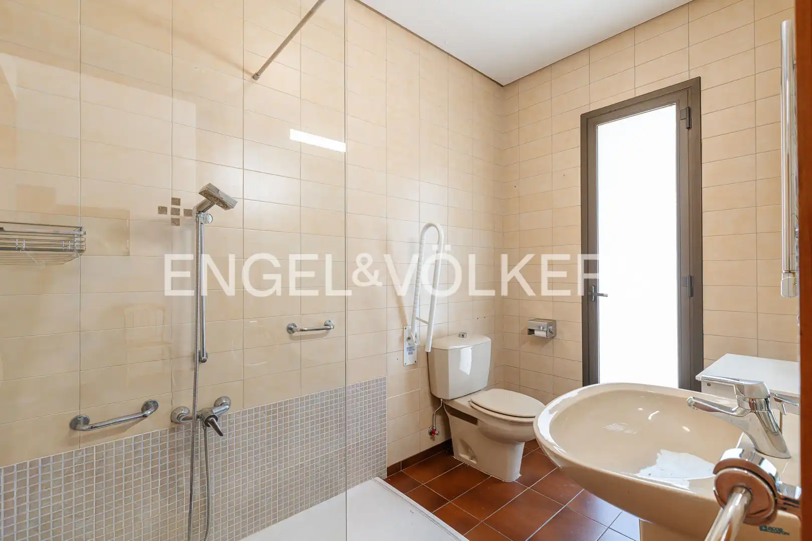 Baño de Casa o chalet en venta en Las Rozas de Madrid con Calefacción, Jardín privado y Terraza