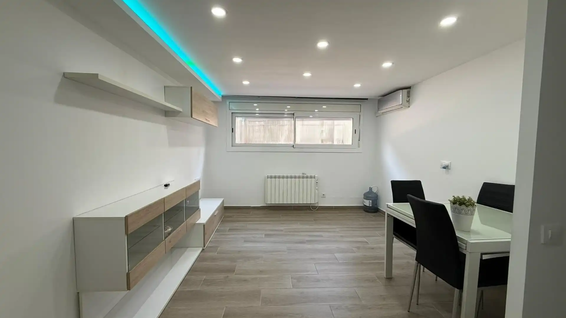 Planta baja for sale in L'Hospitalet de Llobregat  with Heating