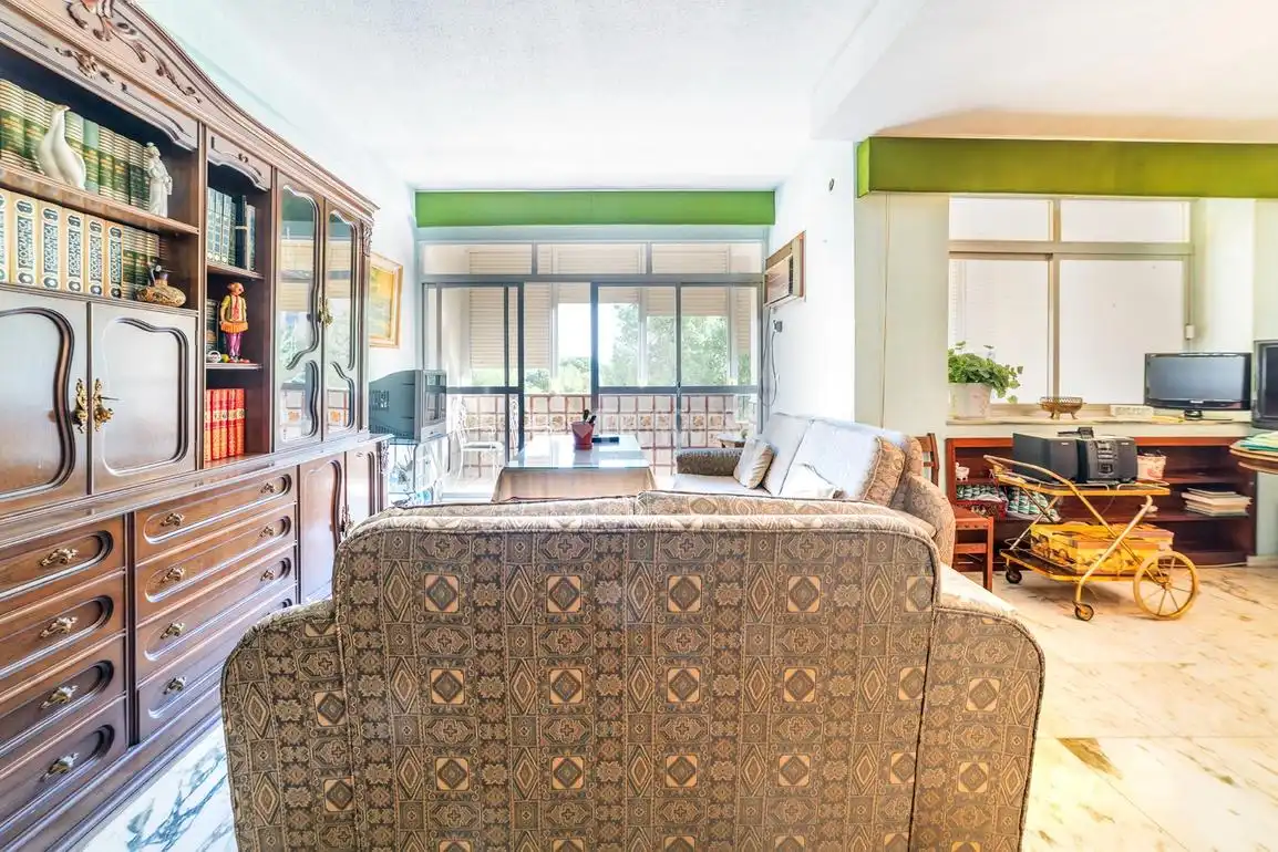 Sala de estar de Piso en venta en Sevilla con Calefacción y Terraza