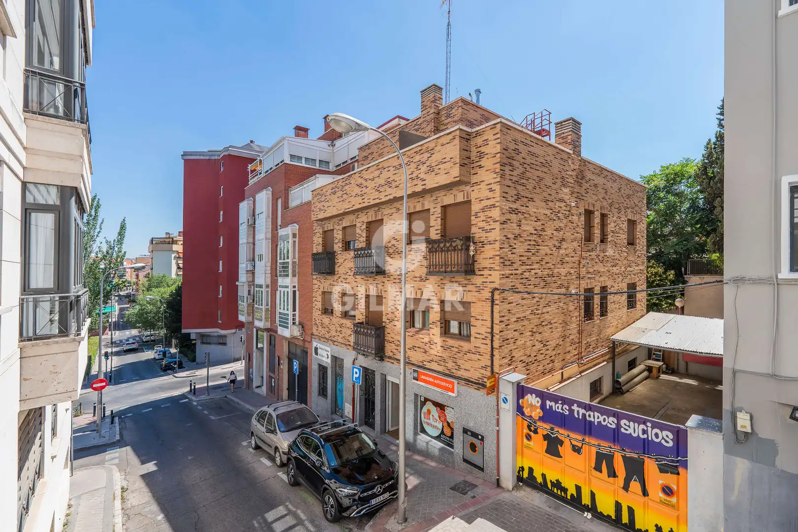 Exterior view of Flat for sale in Madrid  with Heating, Private garden and Storage room