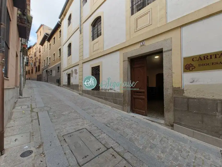 Vista exterior de Piso en venta en Segovia con Aire acondicionado y Calefacción