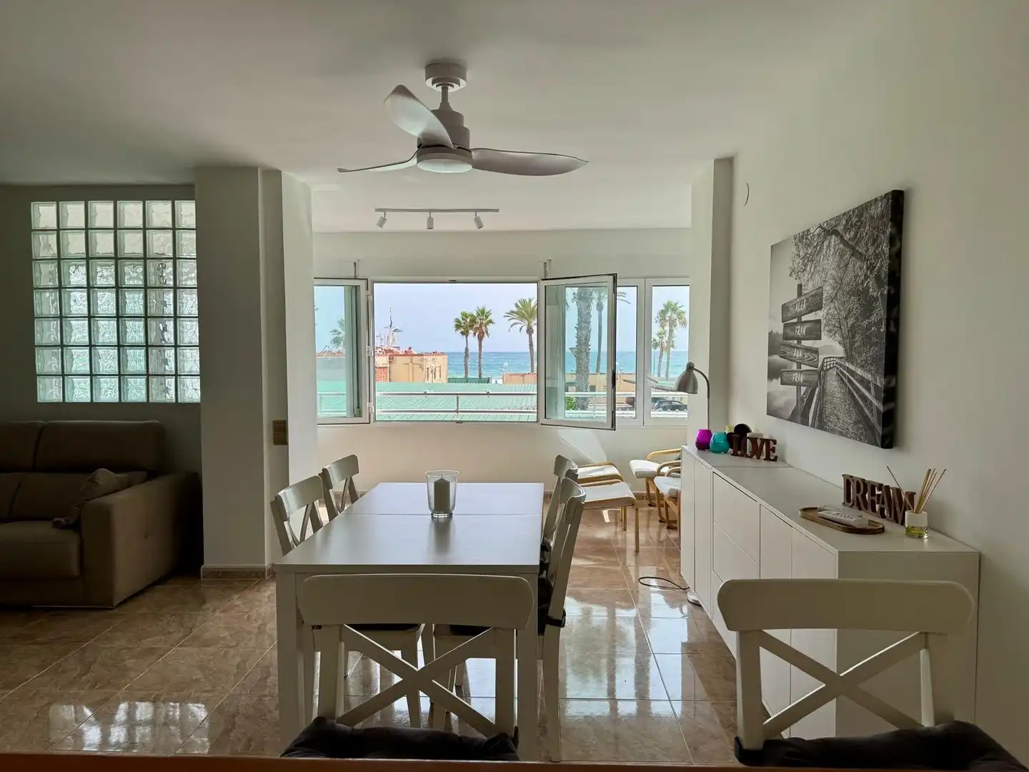 Dining room of Apartments for rent in Alicante / Alacant  with Air Conditioner, Furnished and Community pool