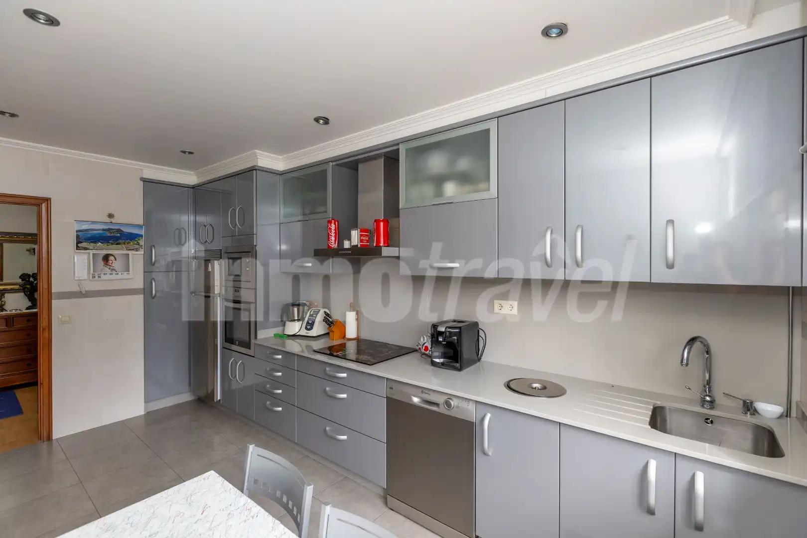 Küche von Wohnung zum Verkauf in Sanxenxo mit Privatgarten, Terrasse und Möbliert