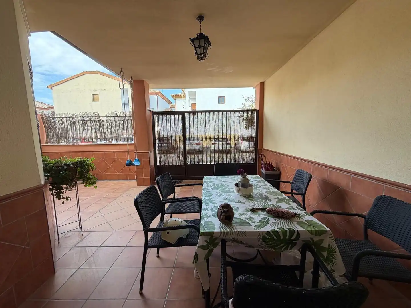 Adossat amb terrassa en venda a Calle ASOCIACION MUJERES ATENEA 18, imagen 52