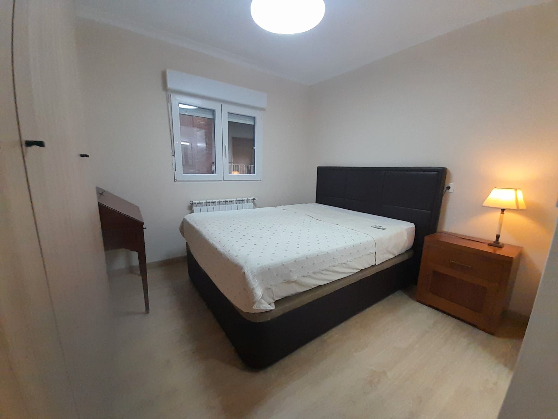 Dormitori de Pis en venda en Puertollano amb Calefacció, Parquet i Terrassa
