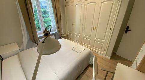 Photo 3 of Flat to share in Calle de la Anunciación, 6, Niño Jesús,  Madrid Capital