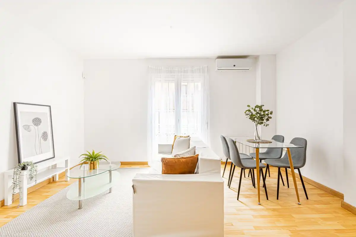 Sala d'estar de Dúplex en venda en San Sebastián de los Reyes amb Aire condicionat i Calefacció