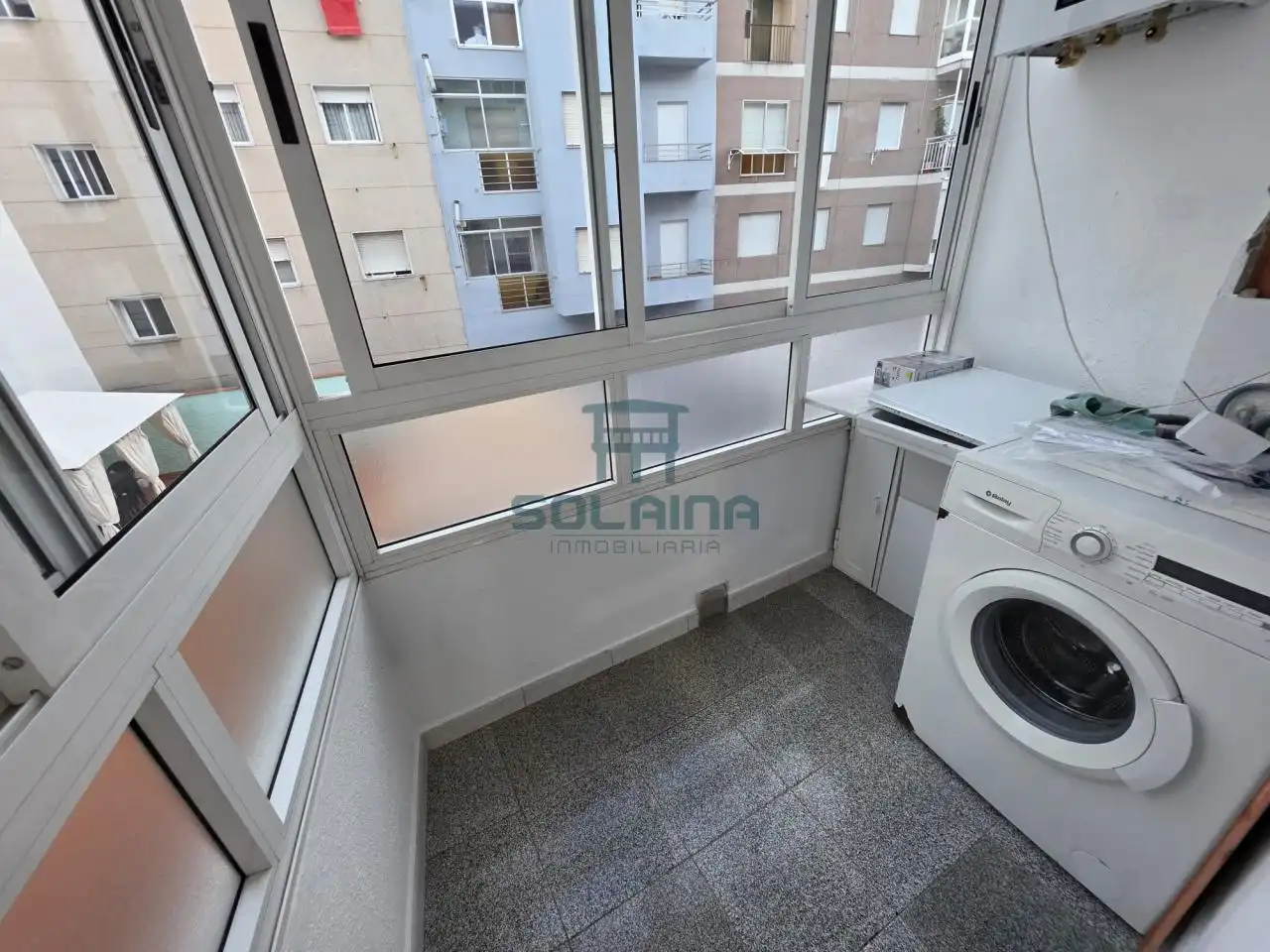 Flat with terrace to rent in Couto, imagen 9