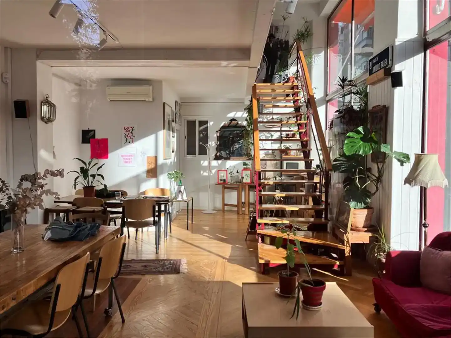 Living room of Commercial properties for rent in Madrid  with Air Conditioner