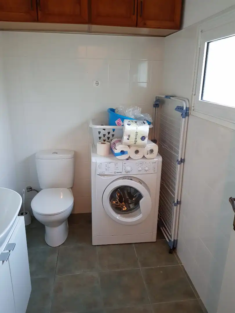 Baño de Finca rústica en venta en Santa Oliva con Calefacción, Jardín privado y Piscina
