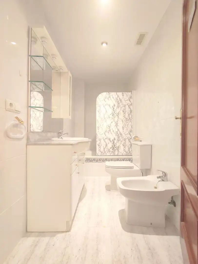 Badezimmer von Wohnung zum Verkauf in Fitero mit Heizung, Terrasse und Möbliert