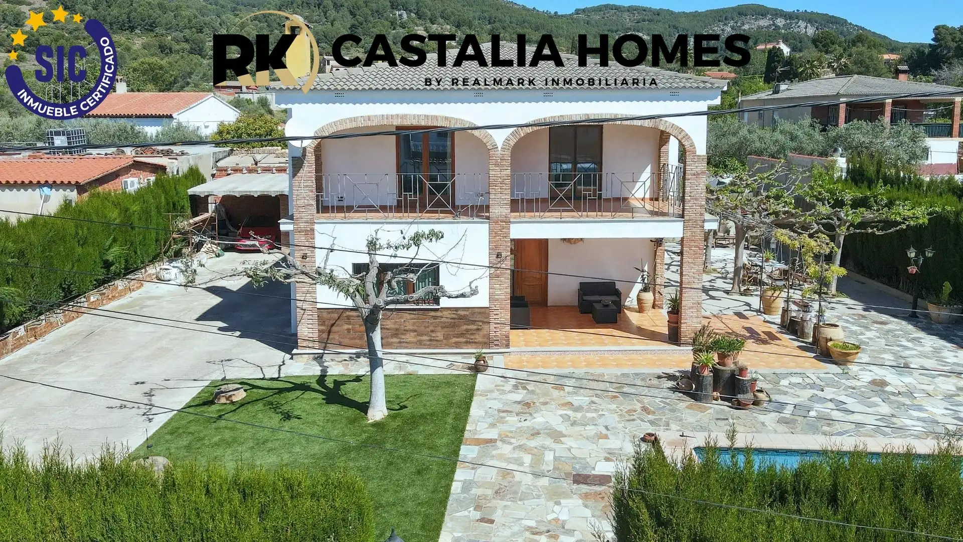 Vista exterior de Casa o xalet en venda en Borriol amb Calefacció, Jardí privat i Piscina