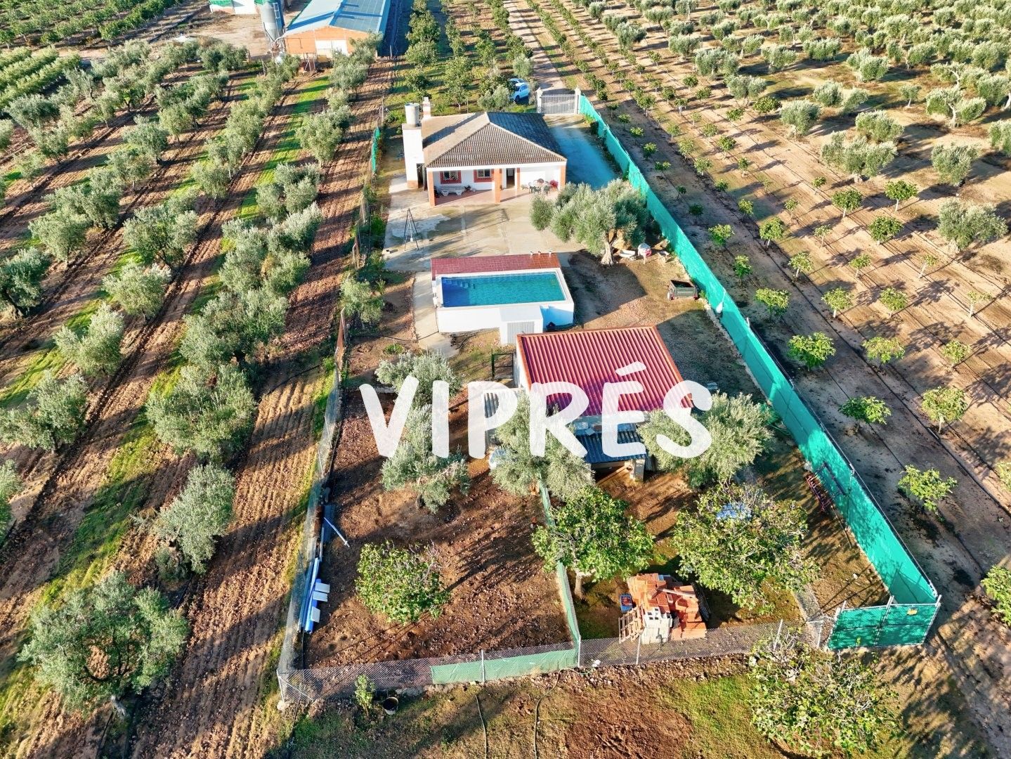 Vista exterior de Casa o xalet en venda en Guareña amb Calefacció, Terrassa i Traster