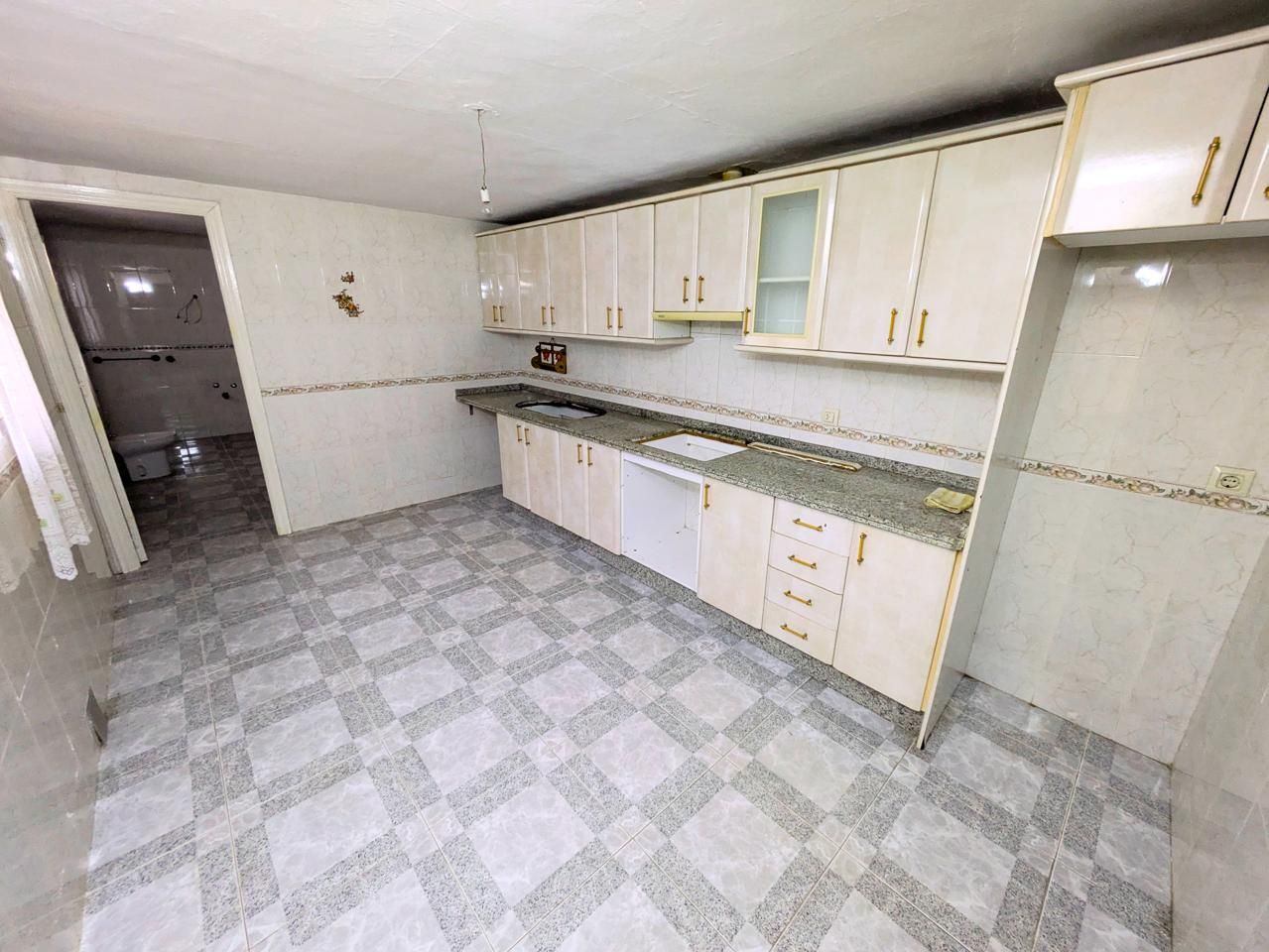 Cuina de Casa o xalet en venda en La Garrovilla 