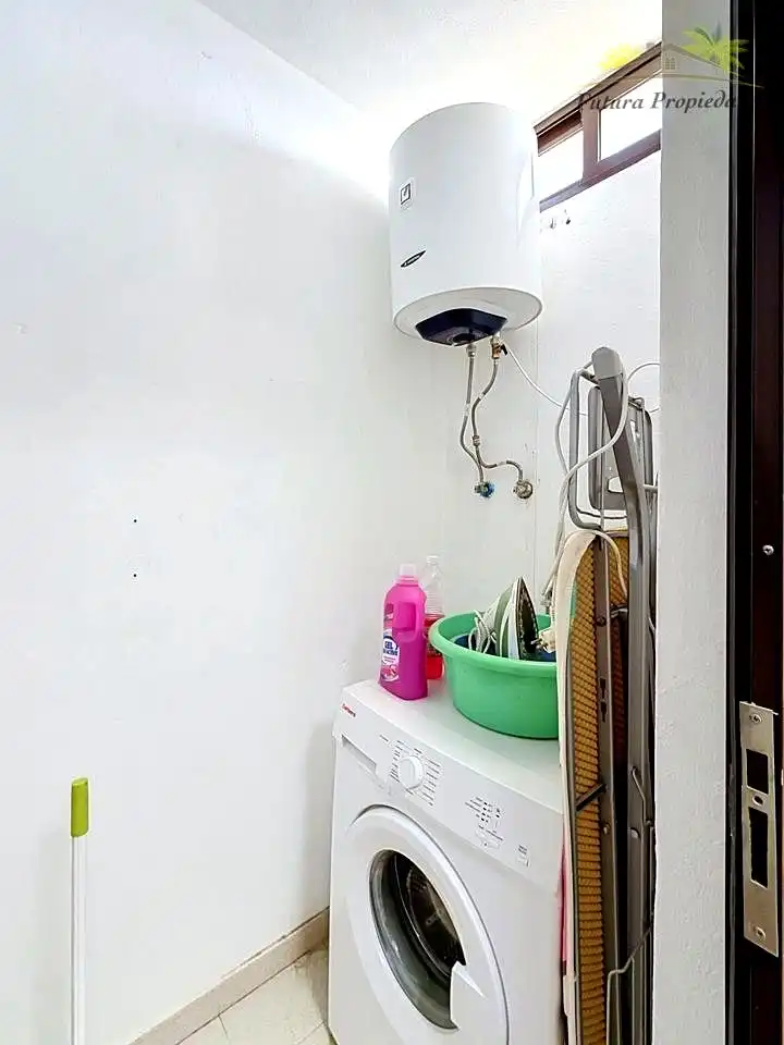 Baño de Piso en venta en Teguise con Terraza y Piscina comunitaria