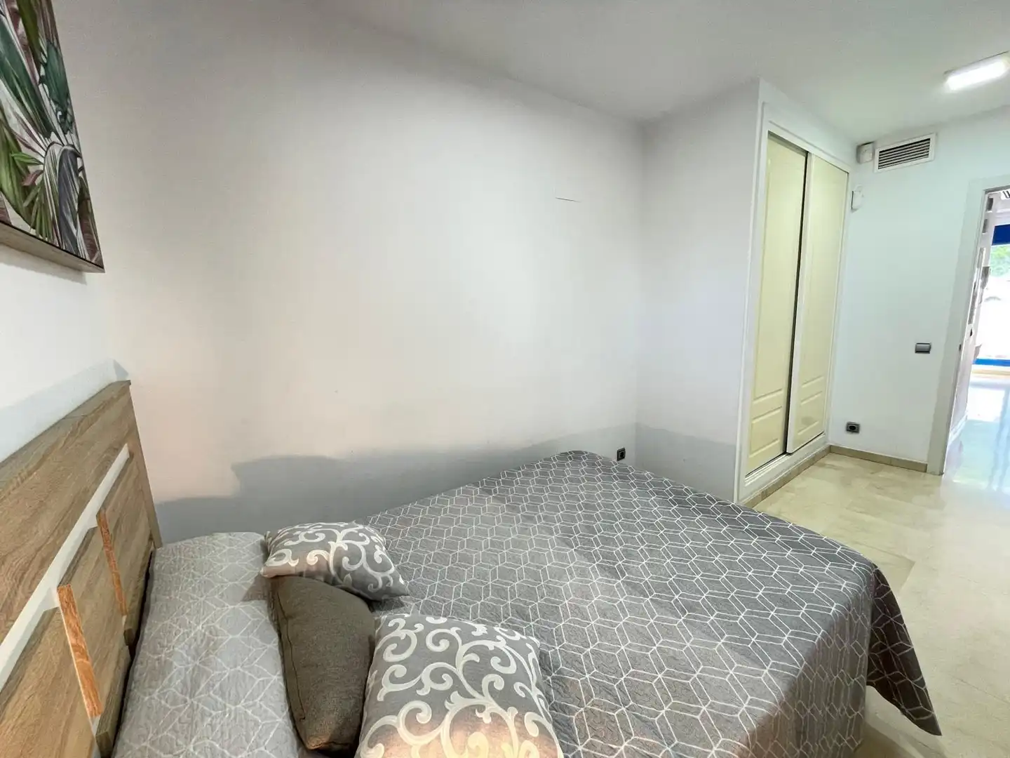 Habitación de Apartamento en venta en Benalmádena con Aire acondicionado, Calefacción y Terraza