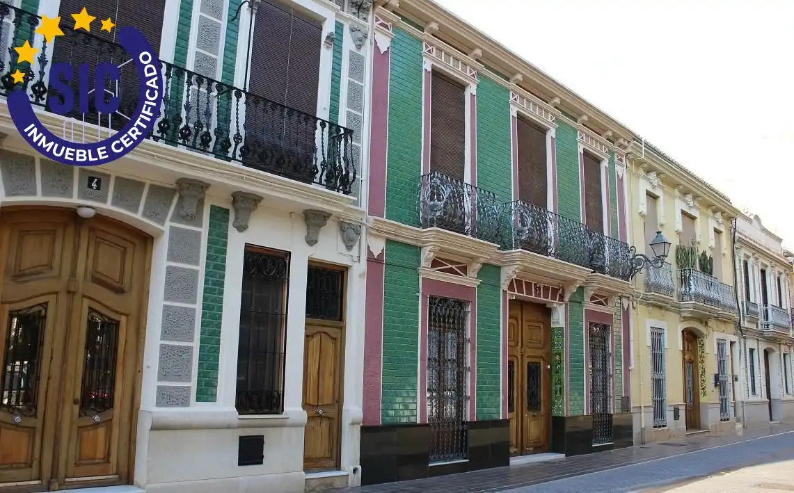 Vista exterior de Casa o chalet en venta en Valencia con Terraza y Alarma