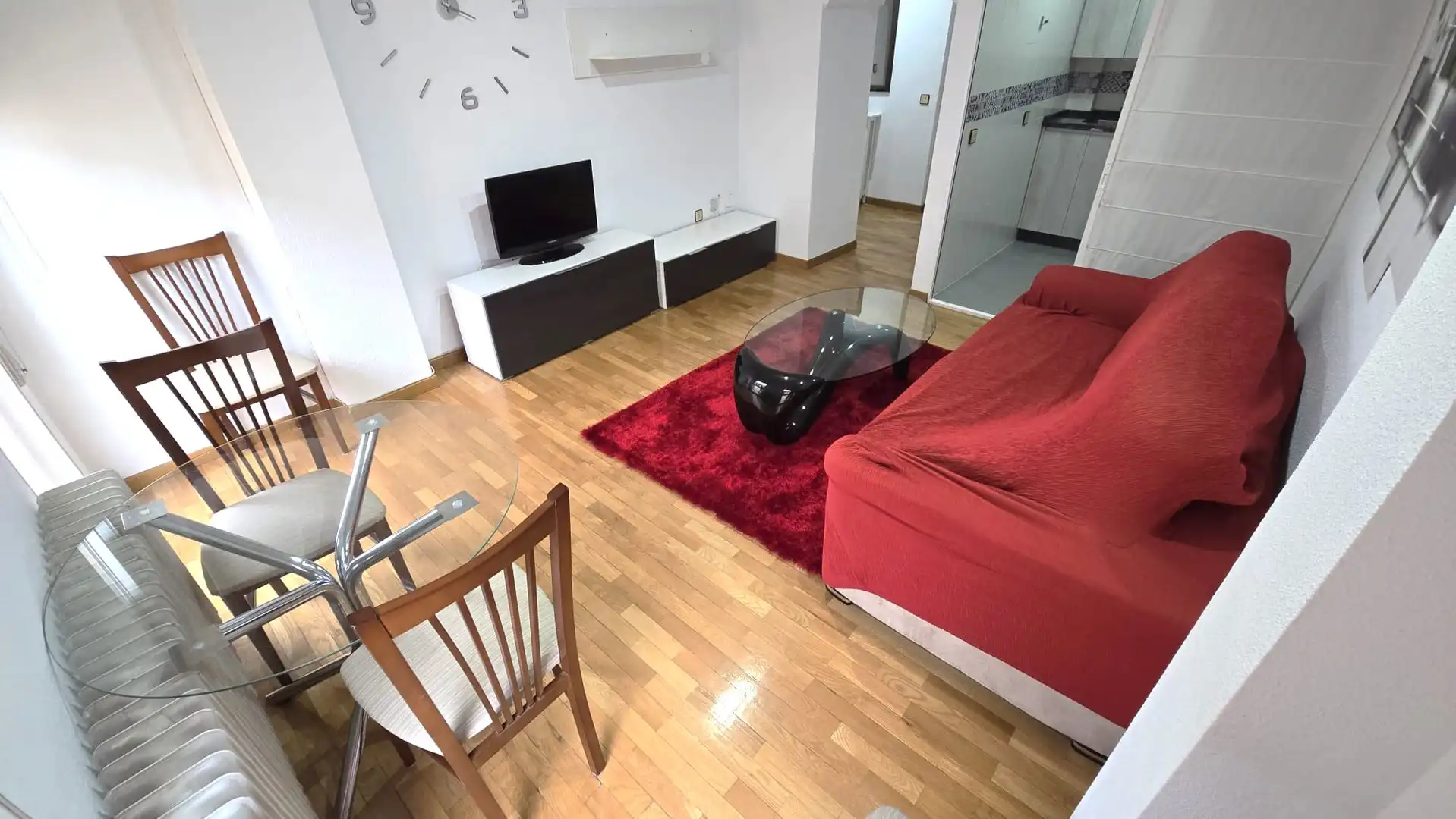 Sala d'estar de Apartament de lloguer en Cáceres amb Aire condicionat, Calefacció i Moblat