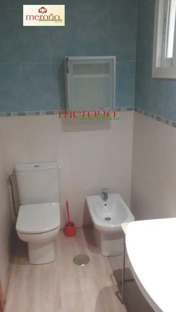 Baño de Piso de alquiler en Elche / Elx con Amueblado