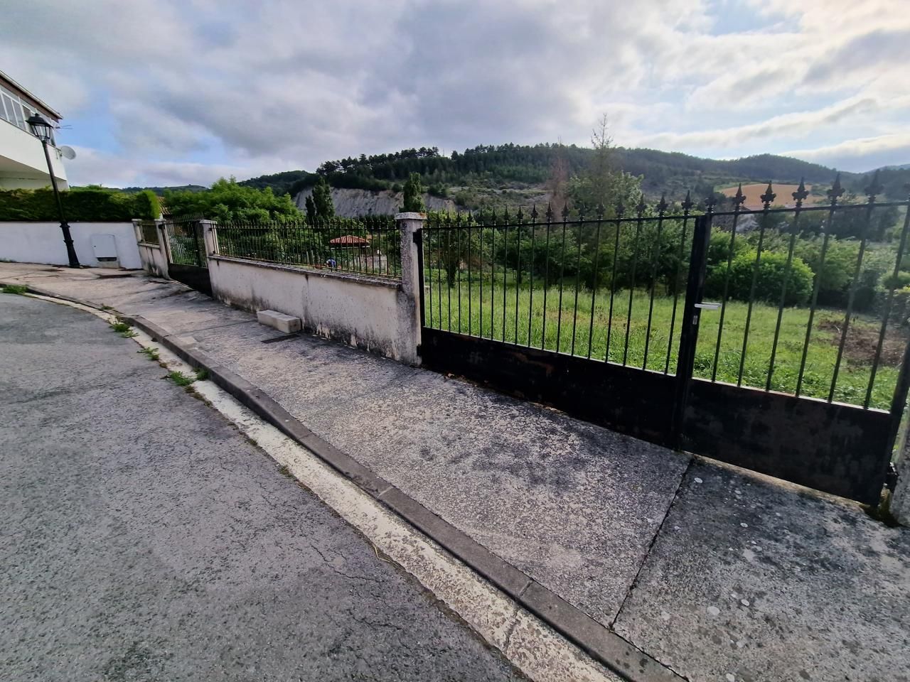 Residential for sale in Iza / Itza