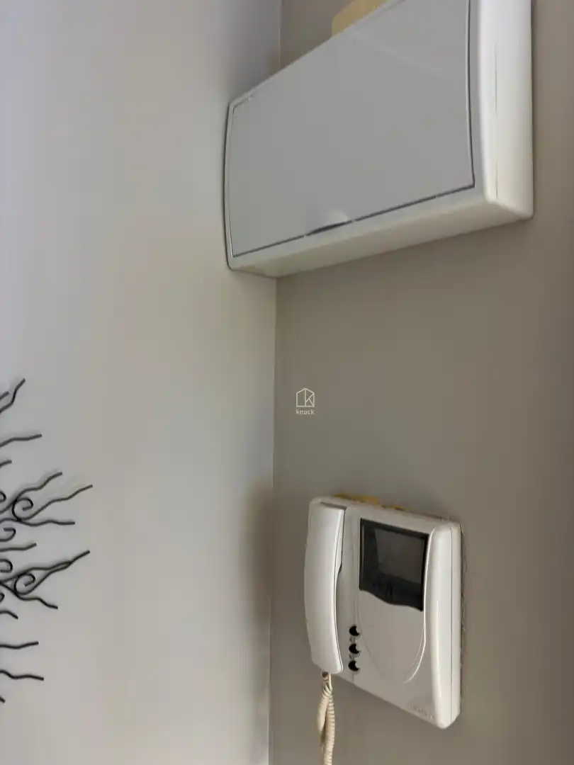 Flat for rent in Oviedo - Calle Tomás Crespo Frígilis, La Ería