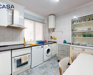 Kitchen of Flat for sale in Portugalete