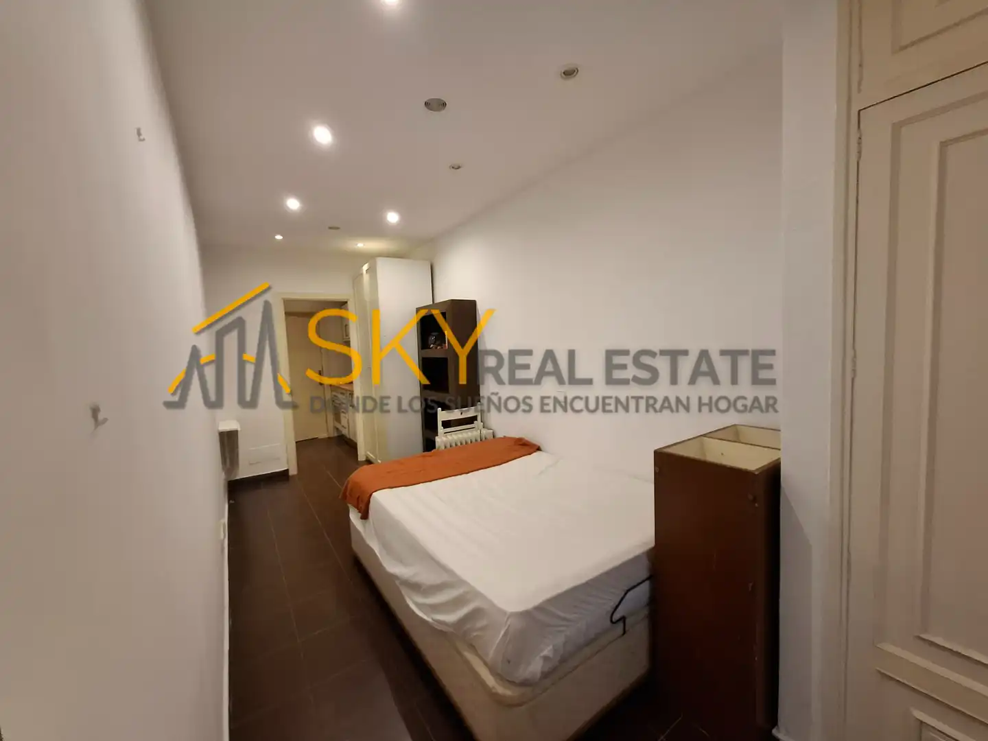Bedroom of Flat for rent to own in Madrid  with Furnished