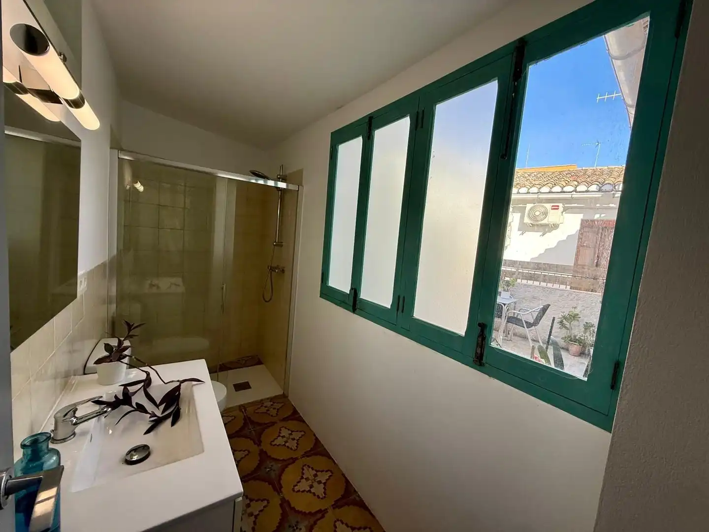 Bany de Casa o xalet en venda en Dénia amb Aire condicionat, Calefacció i Parquet