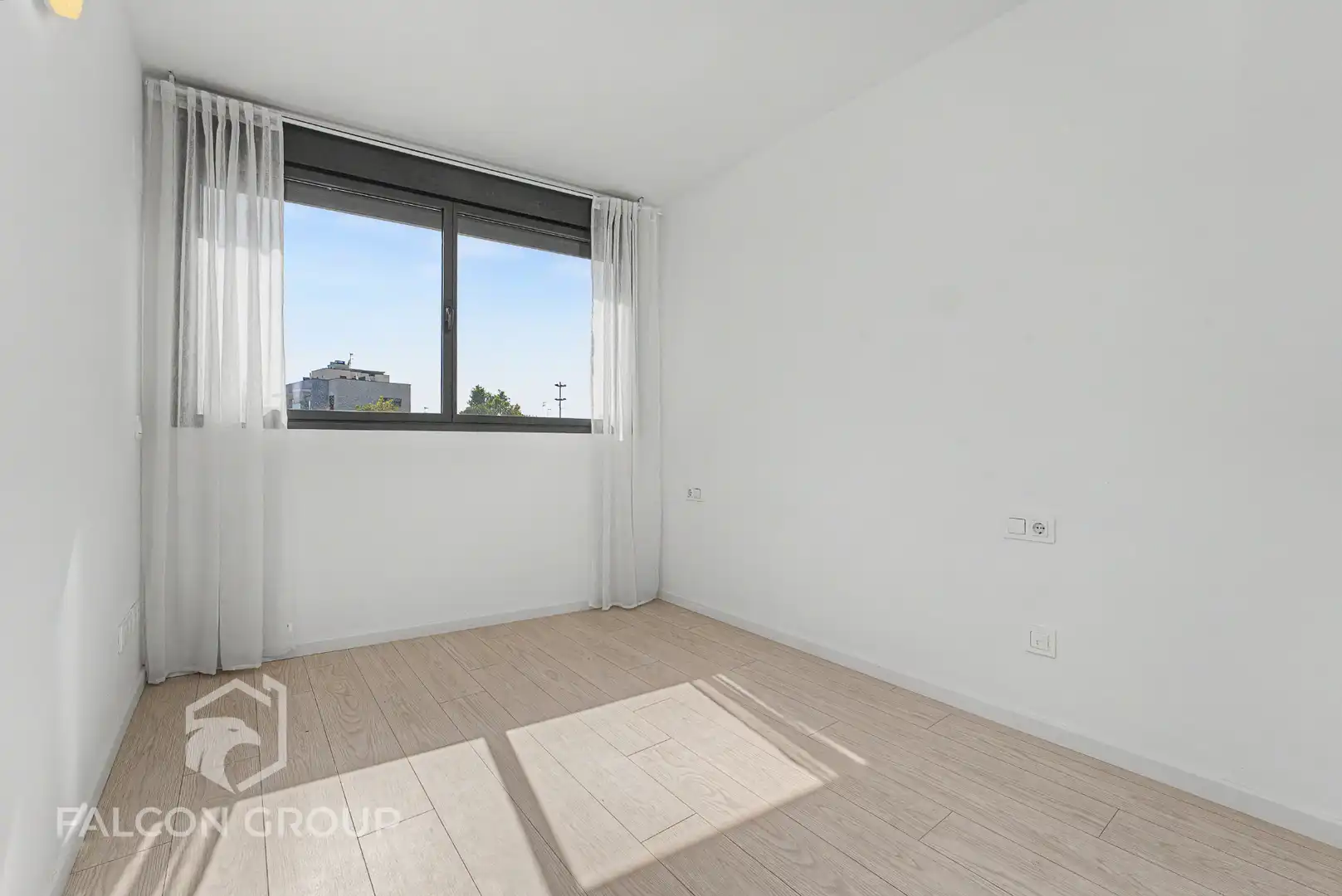 Bedroom of Flat for sale in Vilanova i la Geltrú  with Air Conditioner, Heating and Parquet flooring