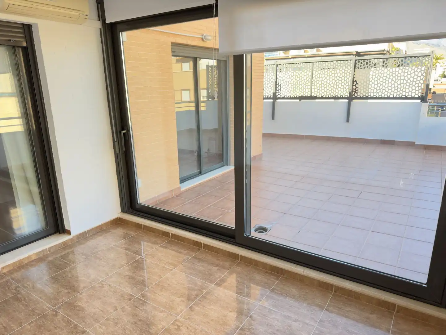 Terraza de Ático en venta en Roquetas de Mar con Aire acondicionado, Calefacción y Trastero
