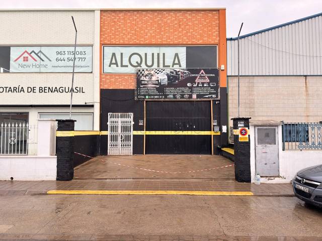 Local comercial en Alquiler en Calle fray luis amigo, 33 en Benaguasil