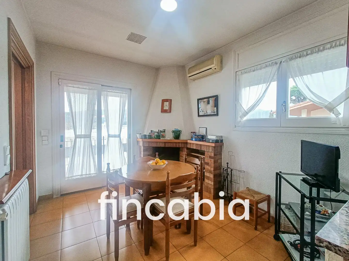 Cuina de Casa o xalet en venda en Santa Coloma de Farners amb Aire condicionat, Calefacció i Jardí privat