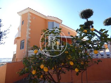Xalet amb piscina en venda a Borriol