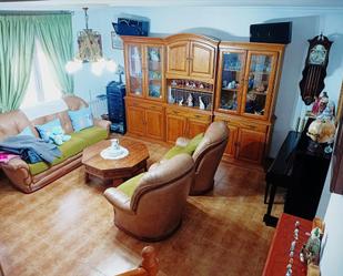 Living room of Single-family semi-detached for sale in Cáceres Capital  with Air Conditioner and Heating