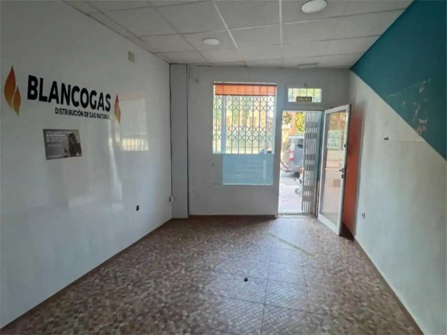 Geschaftsraum zur Miete in Avenida José de Mora, 8, Baza