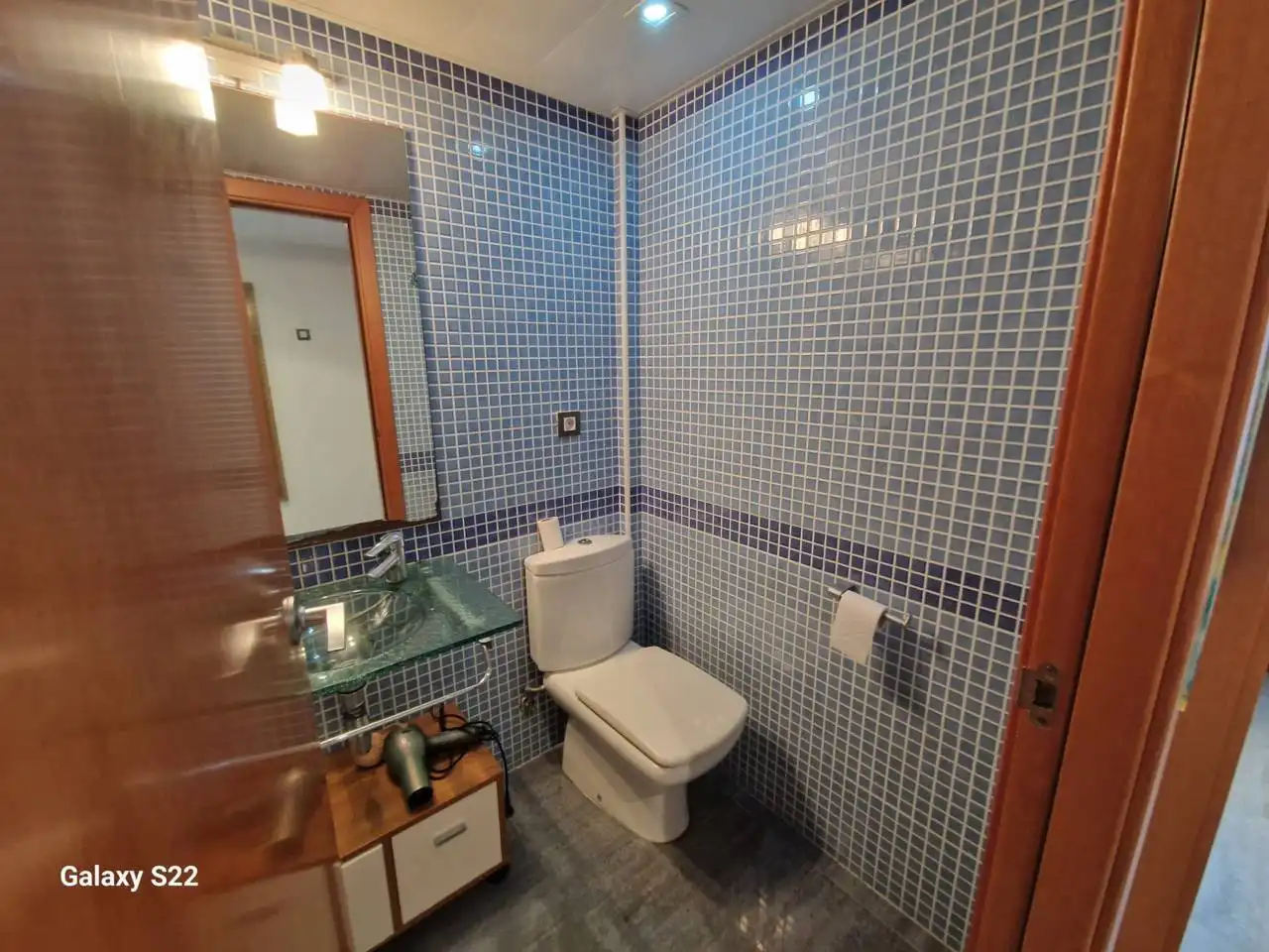 Baño de Piso de alquiler en Cubelles con Aire acondicionado, Calefacción y Terraza