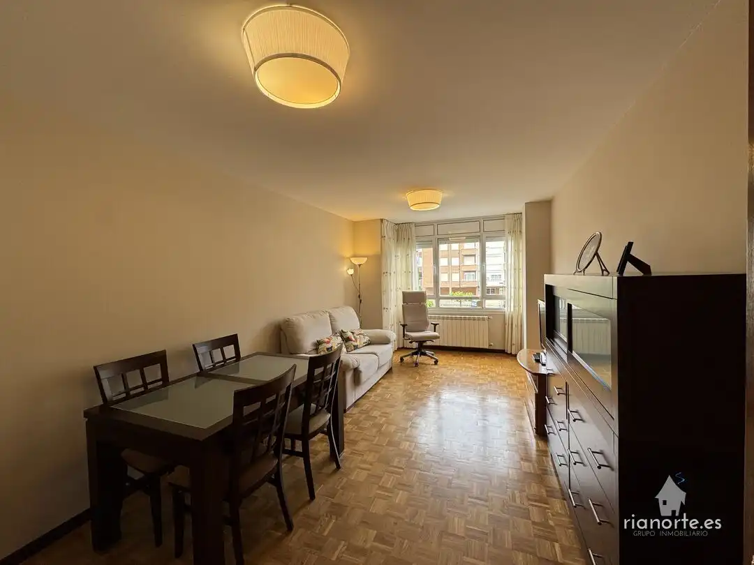 Wohnzimmer von Wohnung zum Verkauf in Ribadesella mit Heizung und Balkon