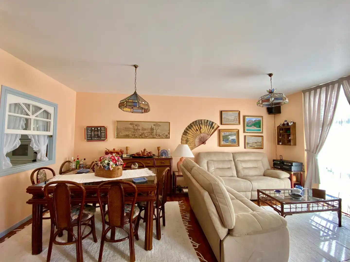 Wohnzimmer von Einfamilien-Reihenhaus zum Verkauf in O Grove   mit Privatgarten, Terrasse und Abstellraum