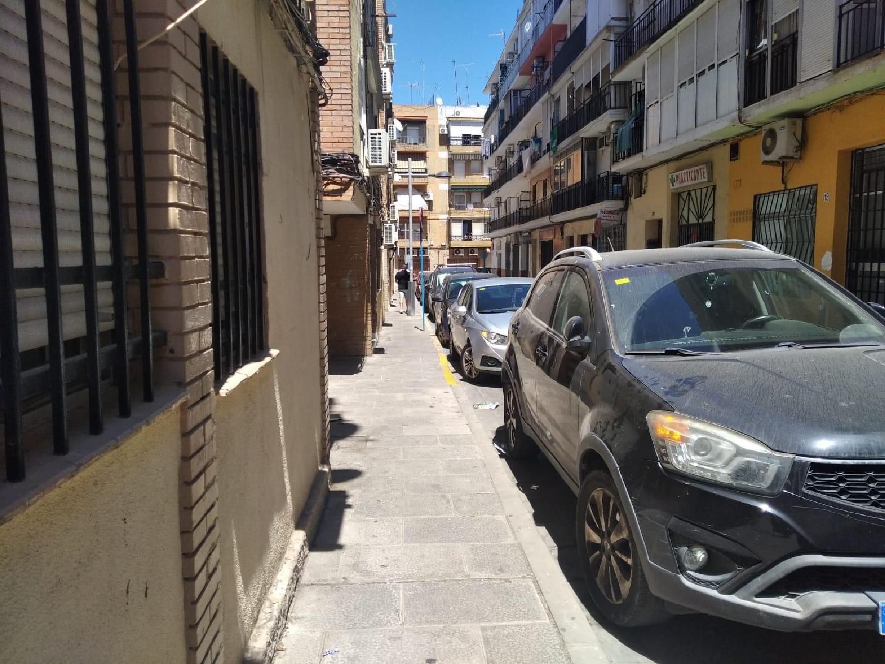 Pis en venda a Lepanto