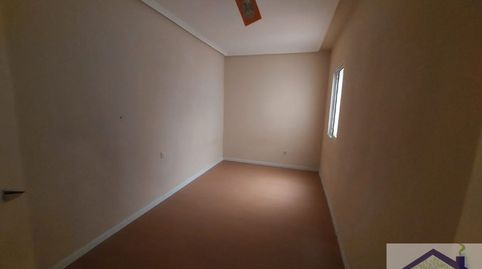 Foto 4 de Piso en venta en Alfredo Calderon, La Carolina, Jaén