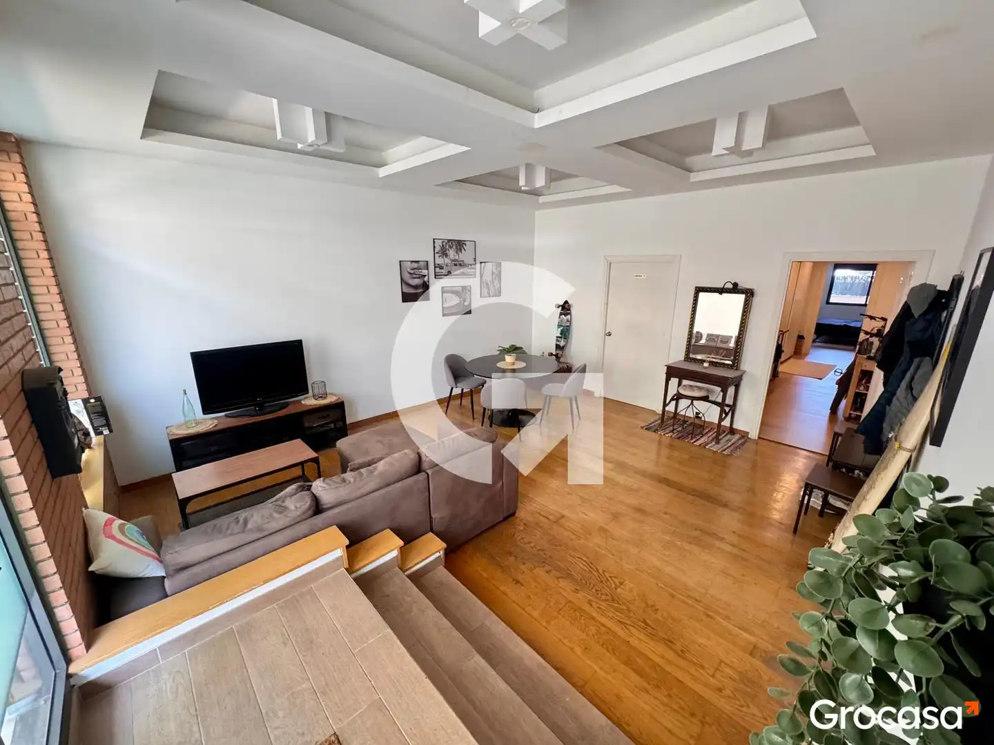 Wohnzimmer von Loft zum Verkauf in Rubí mit Klimaanlage, Abstellraum und Ofen