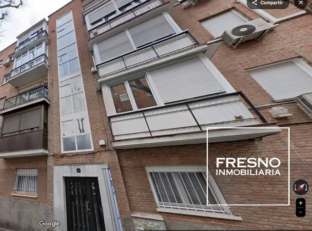 Piso en Venta en Calle de San Dámaso en San Isidro